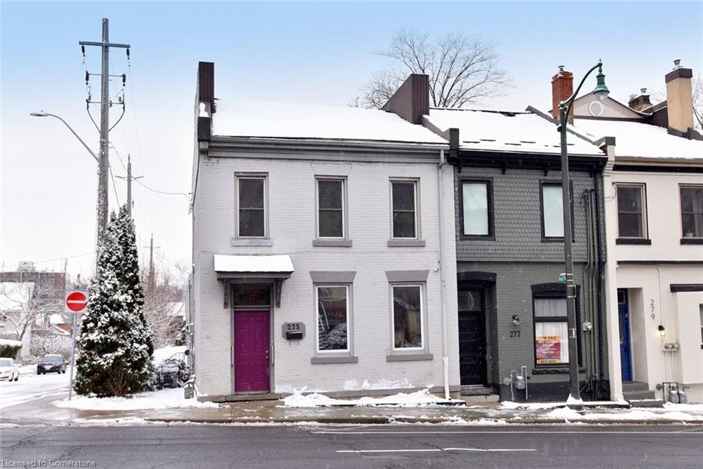 275 Main Street W Property Photo