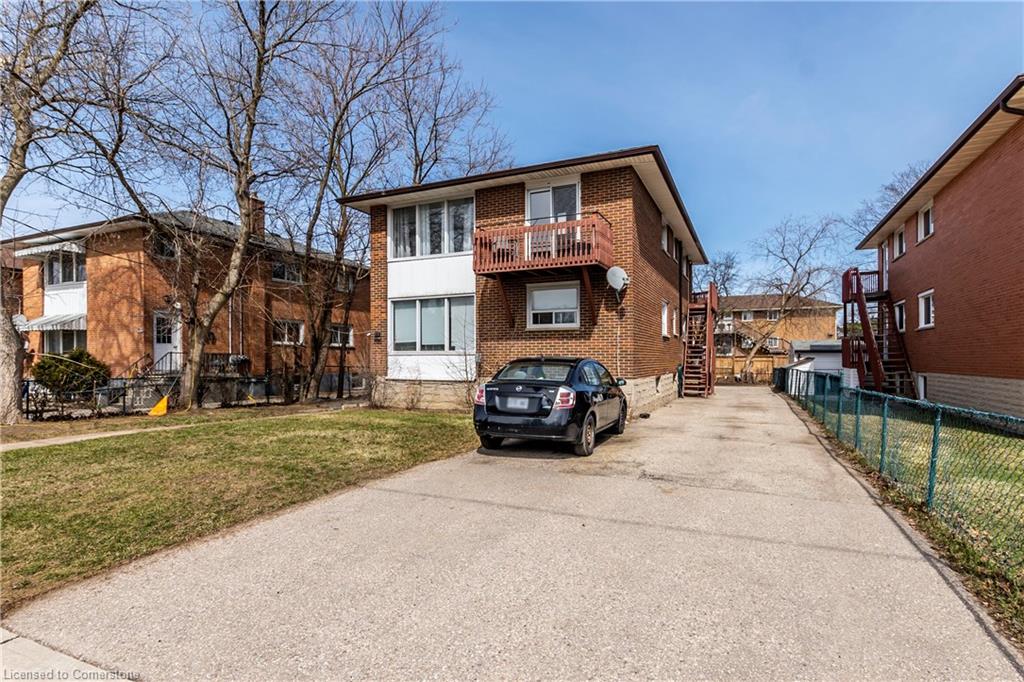 305 Lorne Avenue Property Photo 2