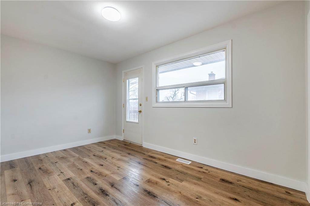 305 Lorne Avenue Property Photo 27
