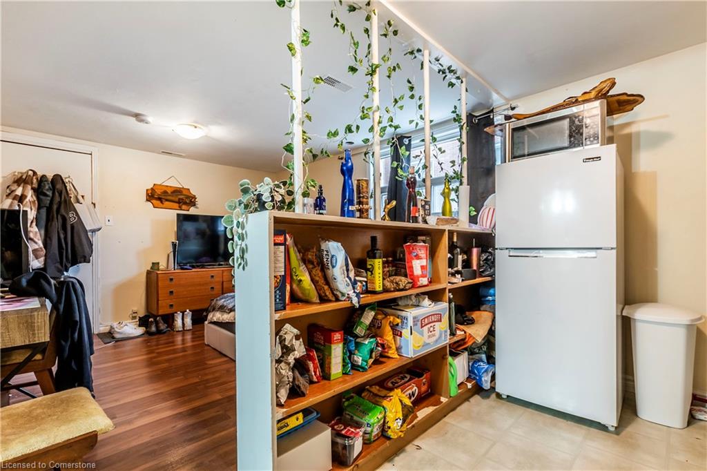 305 Lorne Avenue Property Photo 34