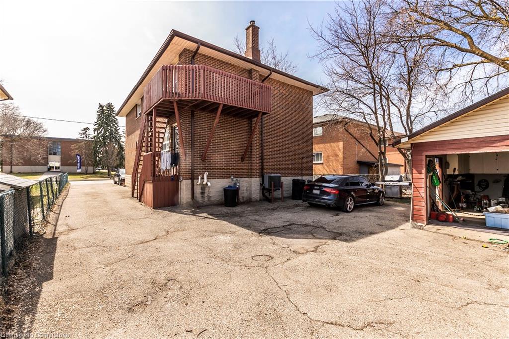 305 Lorne Avenue Property Photo 41