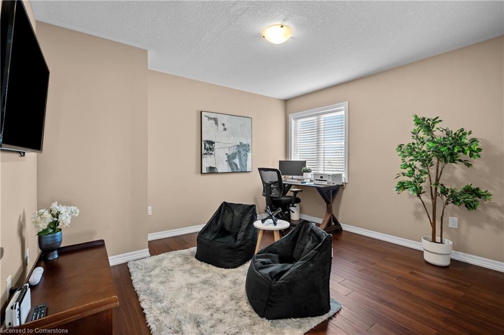 107 Stillwater Crescent Crescent Property Photo 31