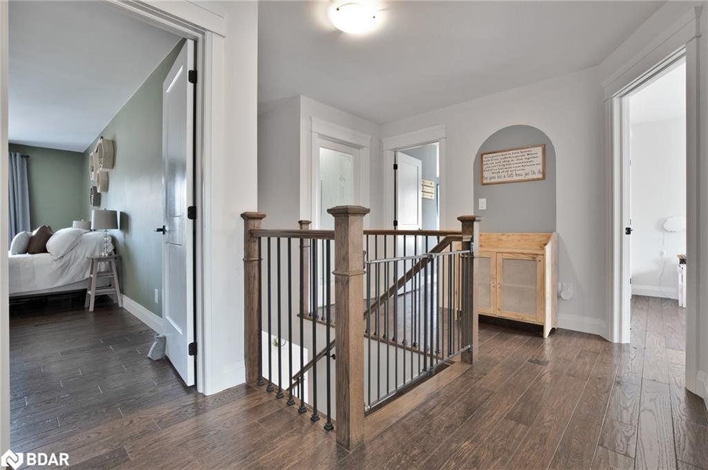 202 Clarence Street Property Photo 23