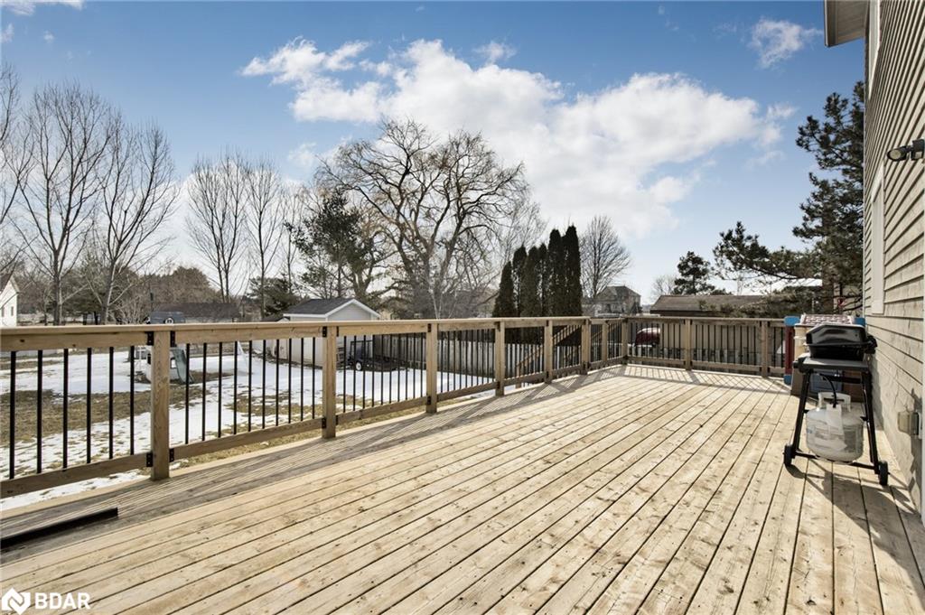 202 Clarence Street Property Photo 44