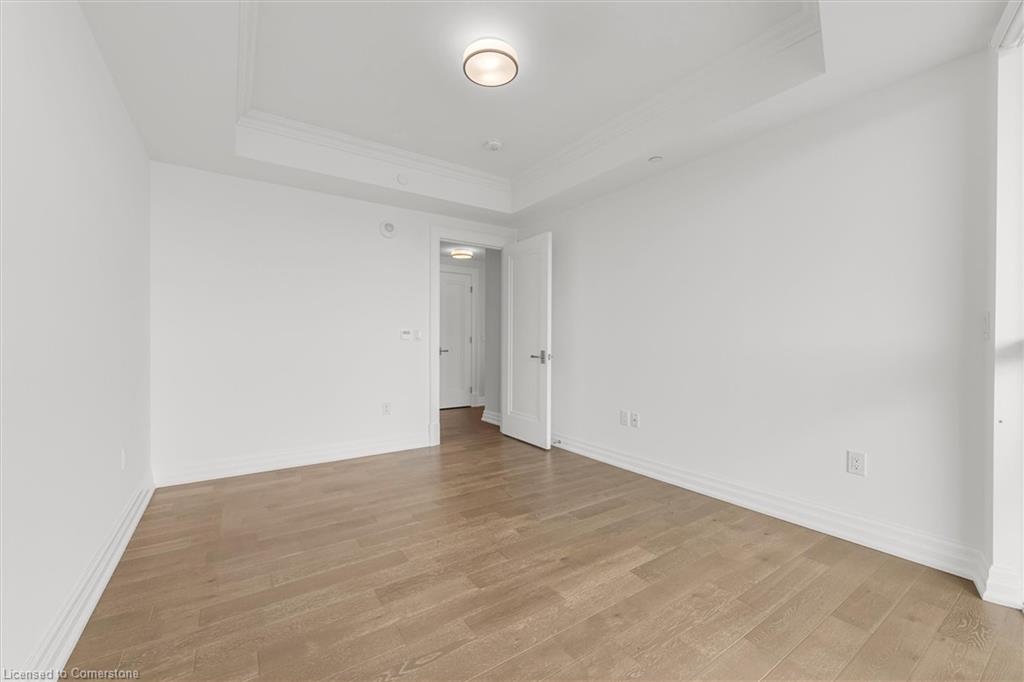 1605-2060 Lakeshore Rd Drive Property Photo 24