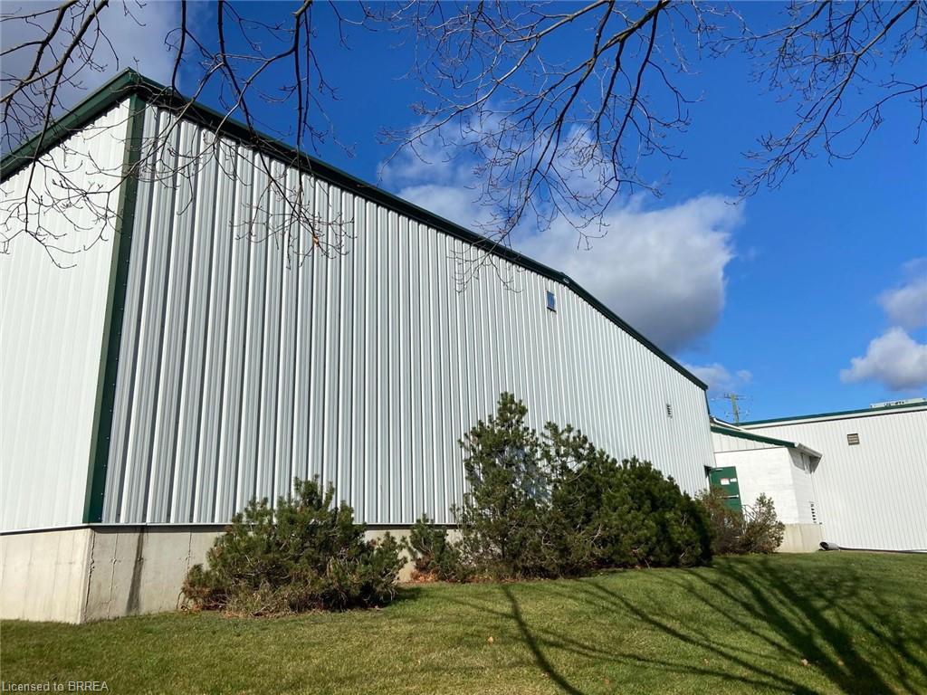 9405 Plank Road Property Photo 4