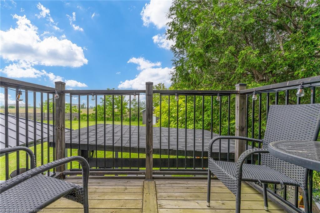 9056 Airport Road Property Photo 28