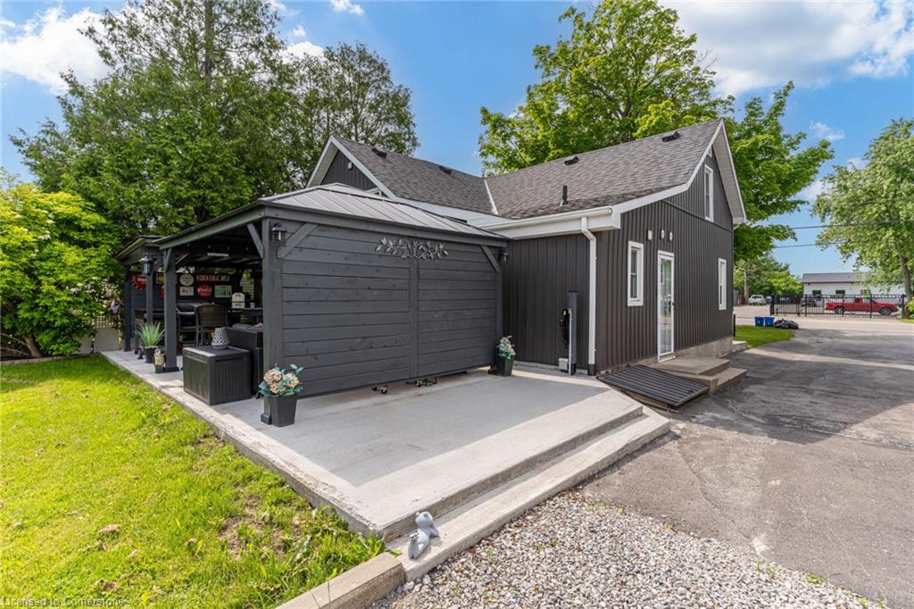 9056 Airport Road Property Photo 34