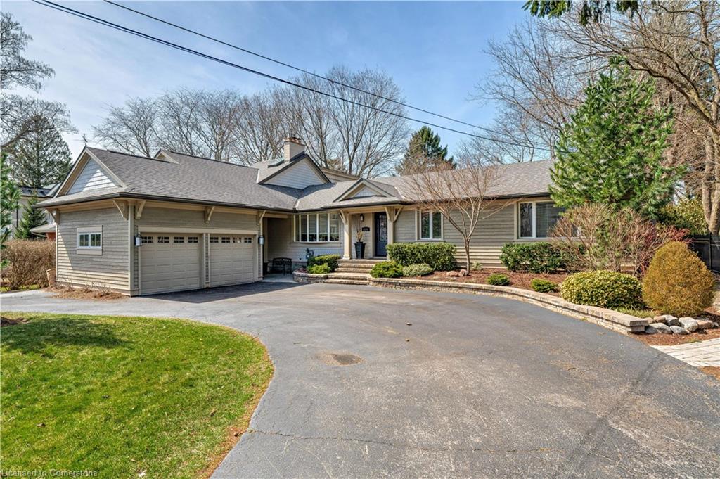 4391 Lakeshore Road Property Photo 1