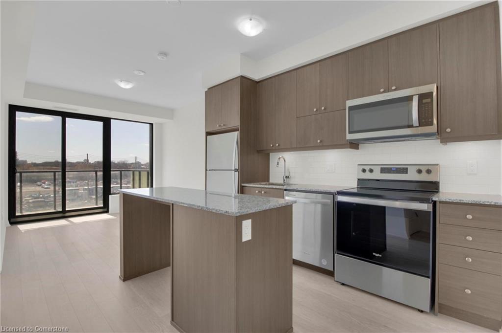 308-3006 William Cutmore Boulevard Property Photo 8