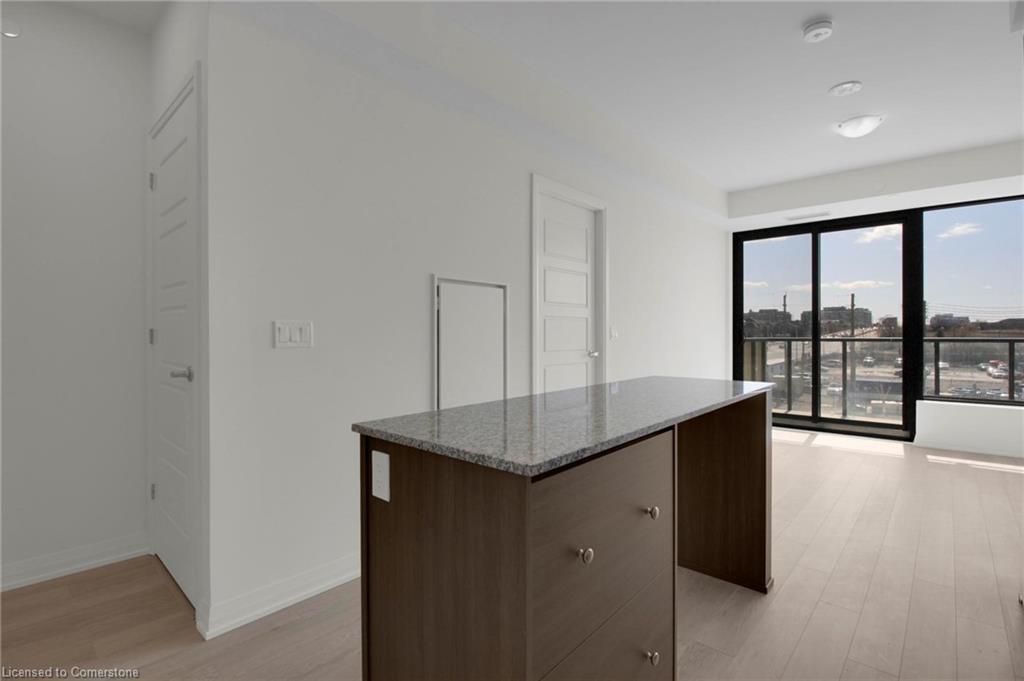 308-3006 William Cutmore Boulevard Property Photo 11