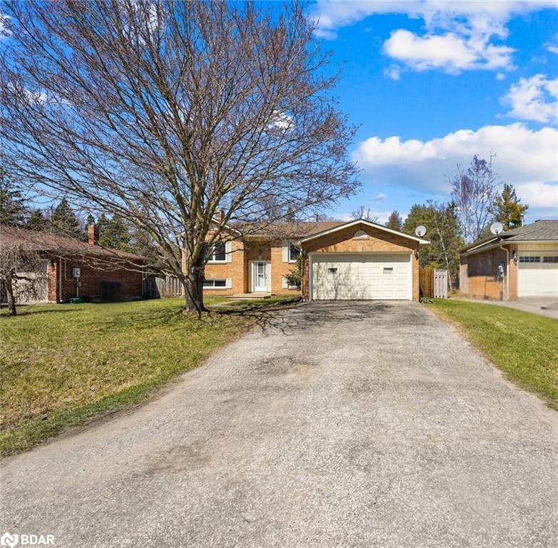11 Mccarthy Crescent Property Photo 1