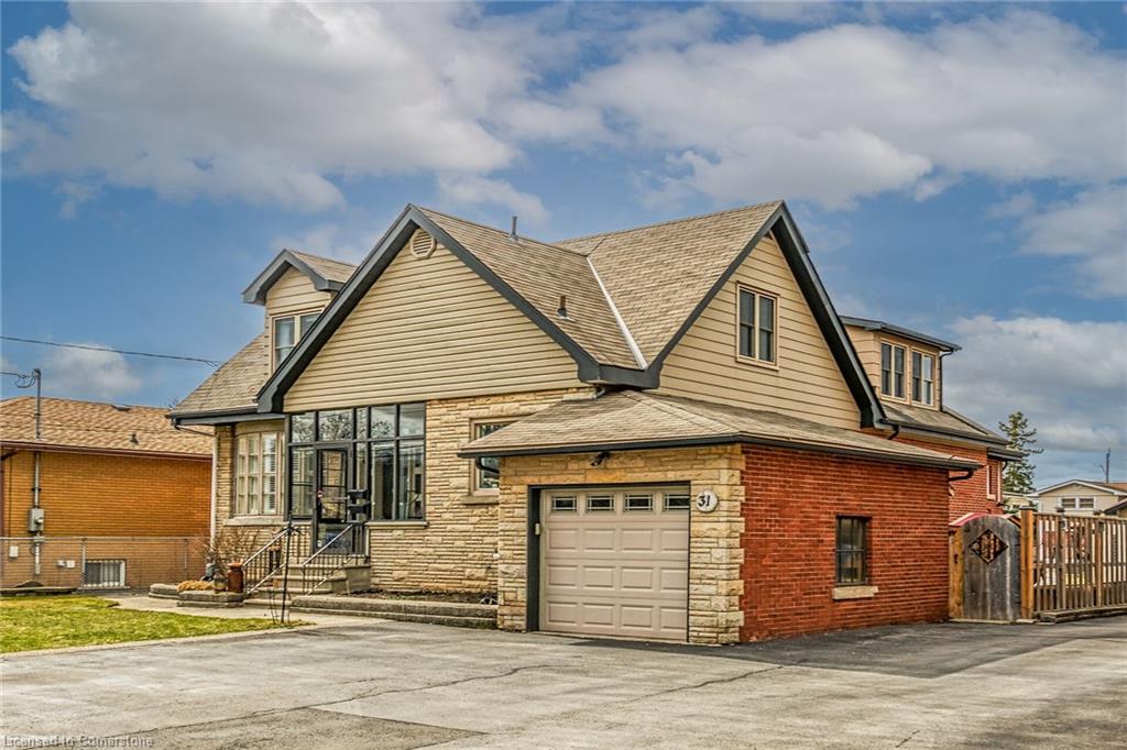 31 Centennial Parkway