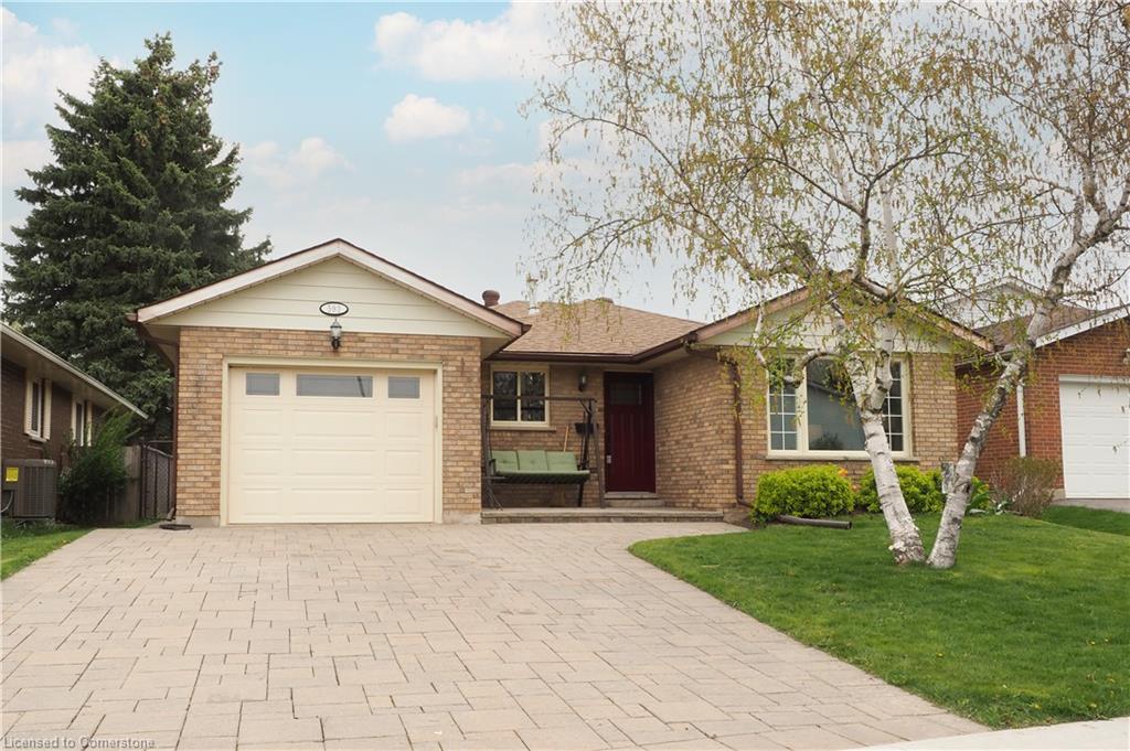593 Westvale Drive Property Photo