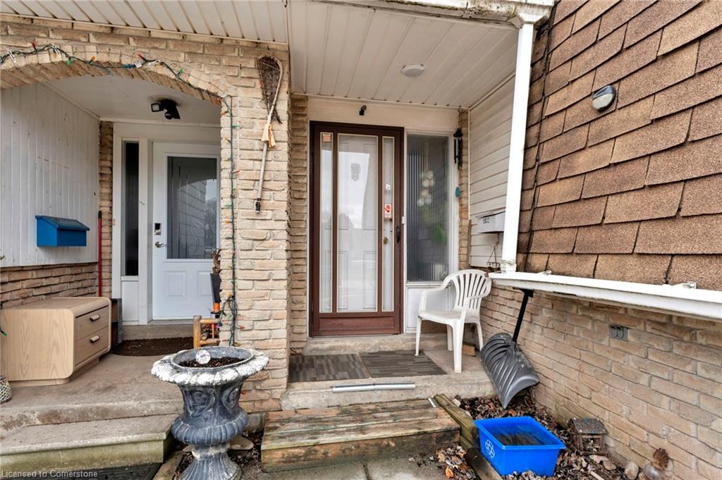 5032 Brady Avenue Property Photo 4