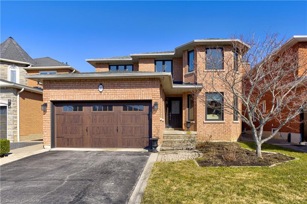 39 Iona Crescent Property Photo