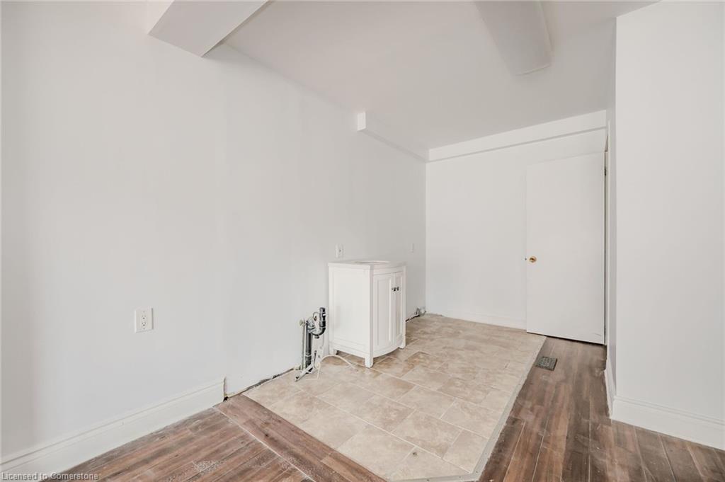 1345 Main Street E Property Photo 11