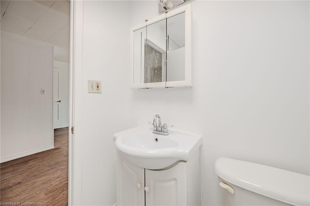 1345 Main Street E Property Photo 28