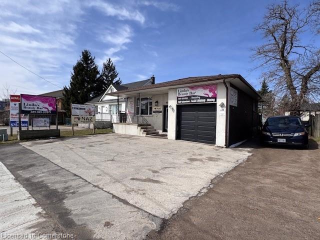 800 Upper Wentworth Street Property Photo 6
