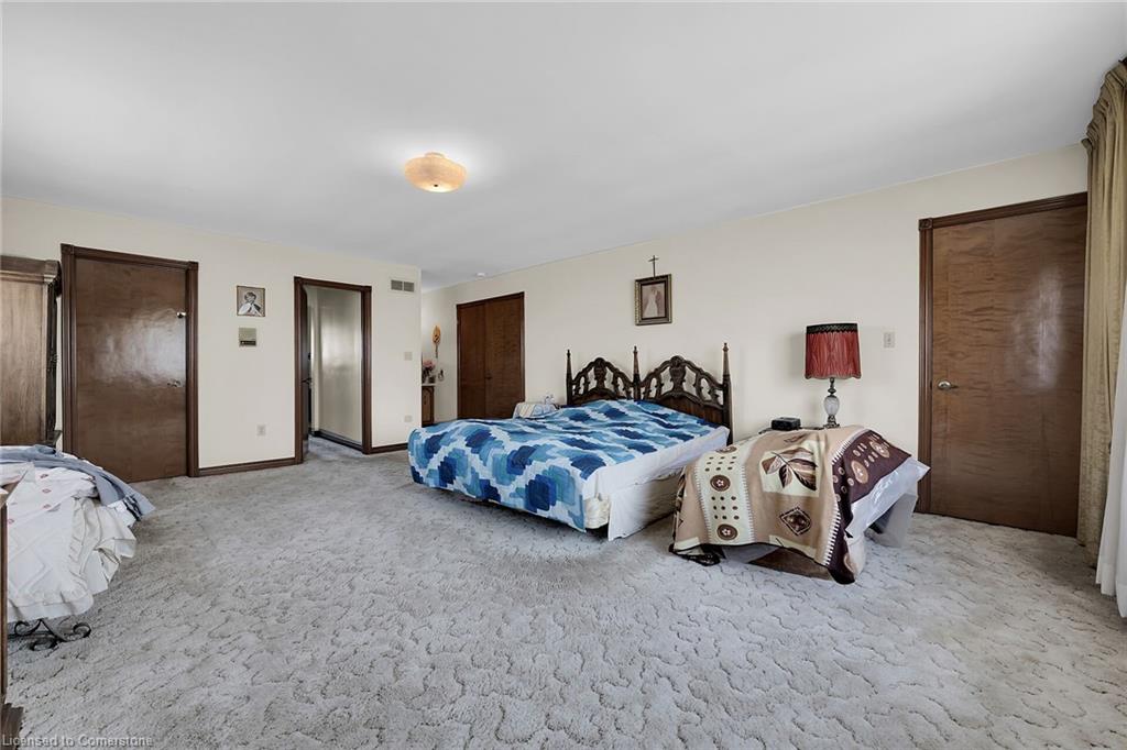 492 Second Road E Property Photo 20