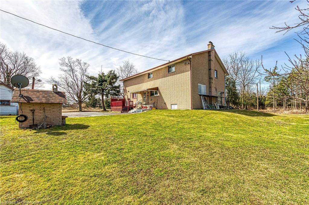492 Second Road E Property Photo 27