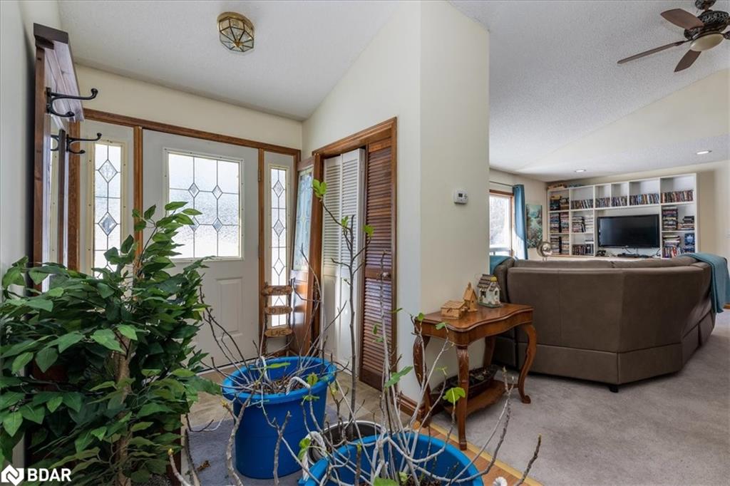 4051 Glen Cedar Drive Property Photo 2