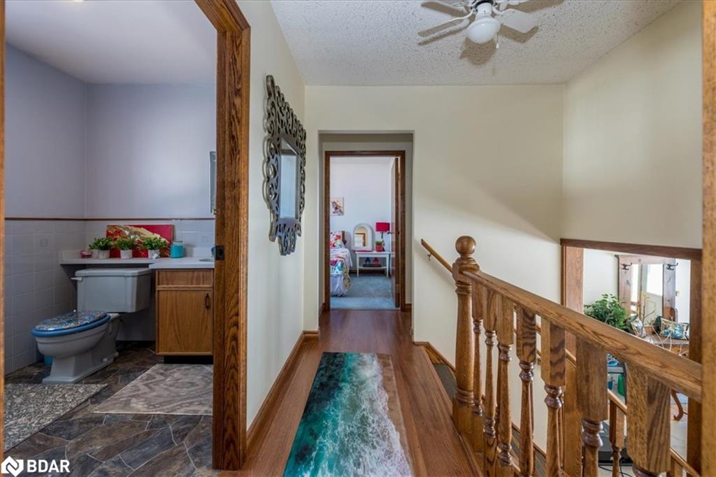 4051 Glen Cedar Drive Property Photo 10