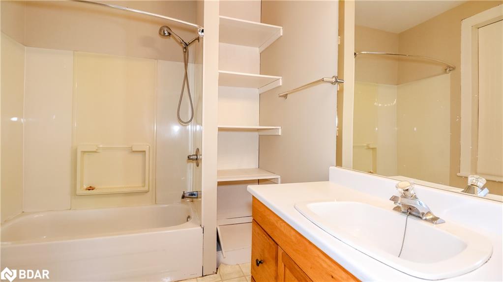 791 Horseshoe Valley Road E Property Photo 10