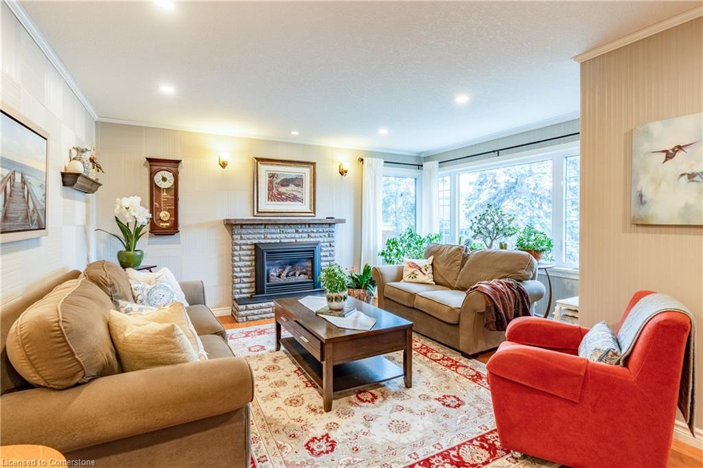 16 Admiral Road Property Photo 8