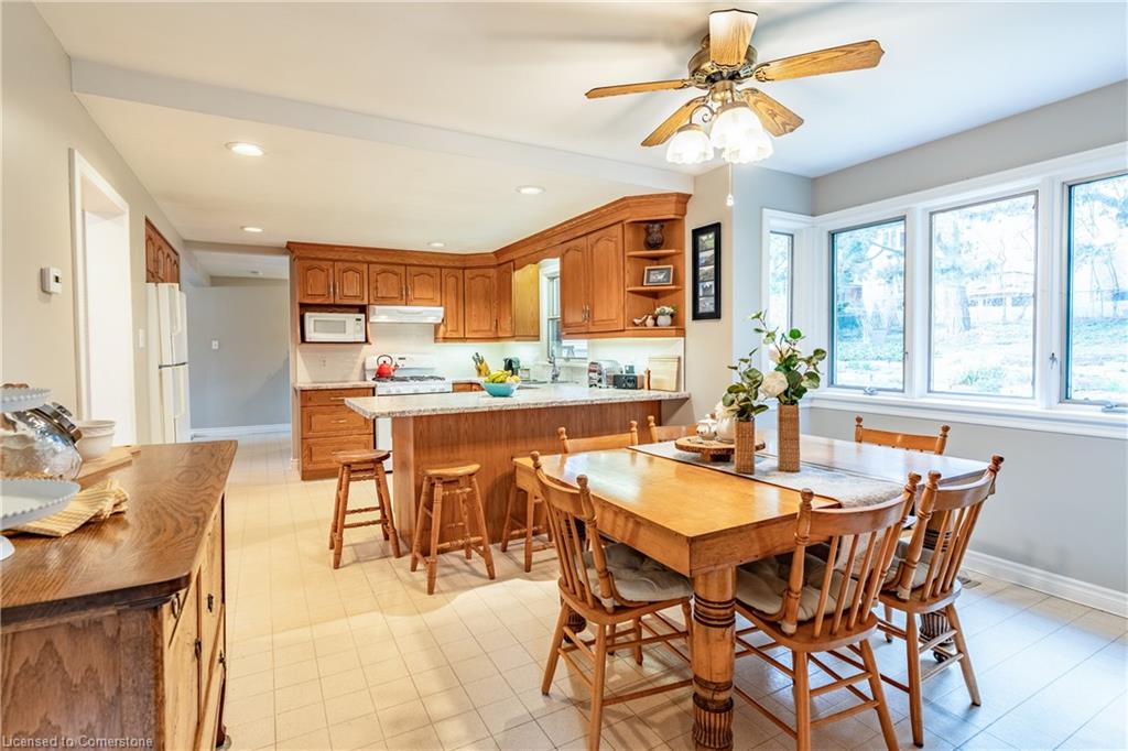 16 Admiral Road Property Photo 16