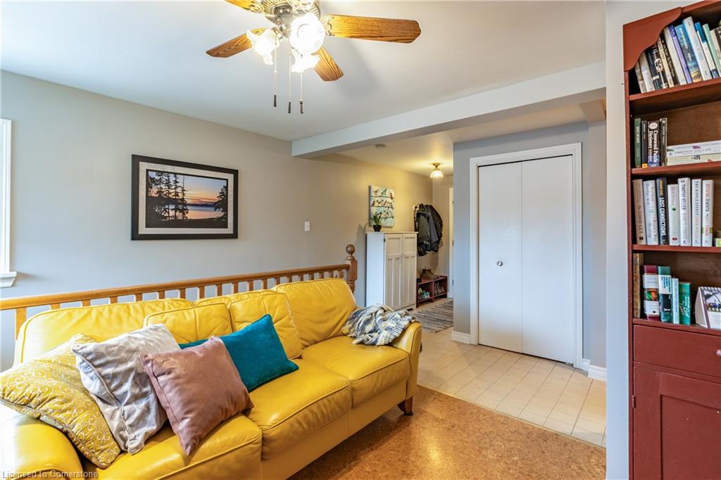 16 Admiral Road Property Photo 20