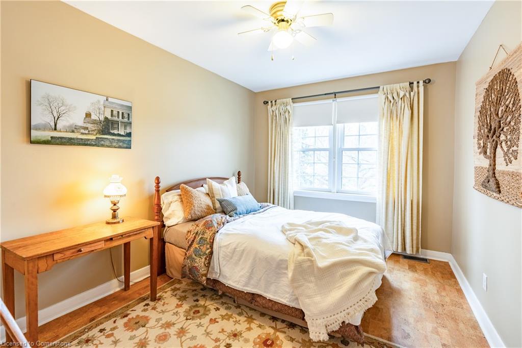 16 Admiral Road Property Photo 34