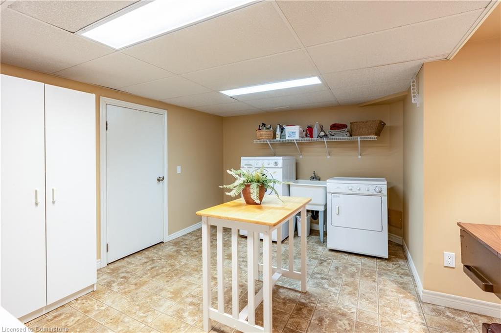 16 Admiral Road Property Photo 39