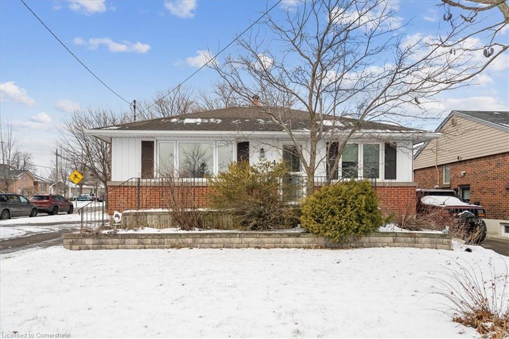 4 Fernwood Crescent Property Photo