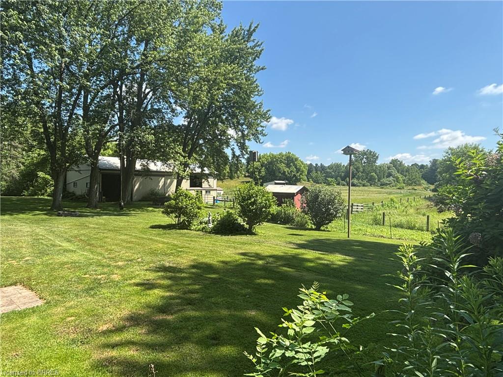 761 Lynden Road Property Photo 8