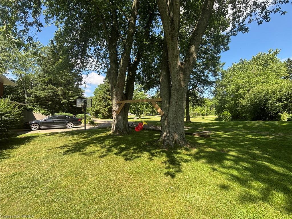 761 Lynden Road Property Photo 9