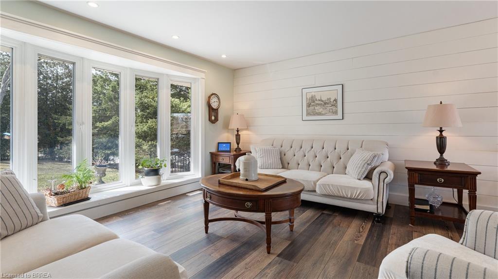 761 Lynden Road Property Photo 16