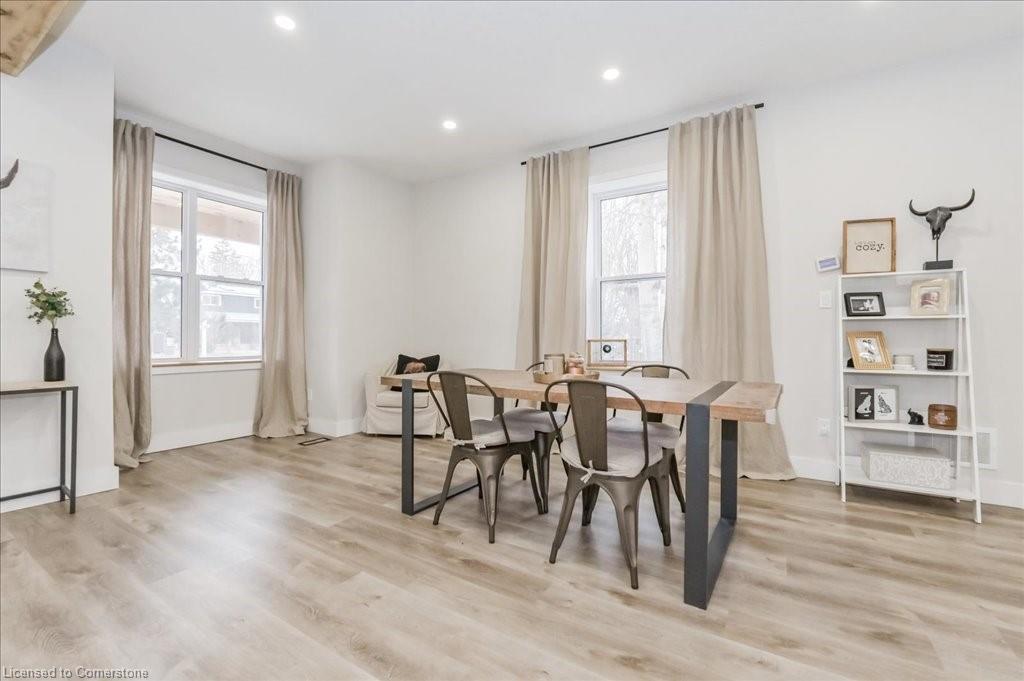 281 Smith Street Property Photo 6