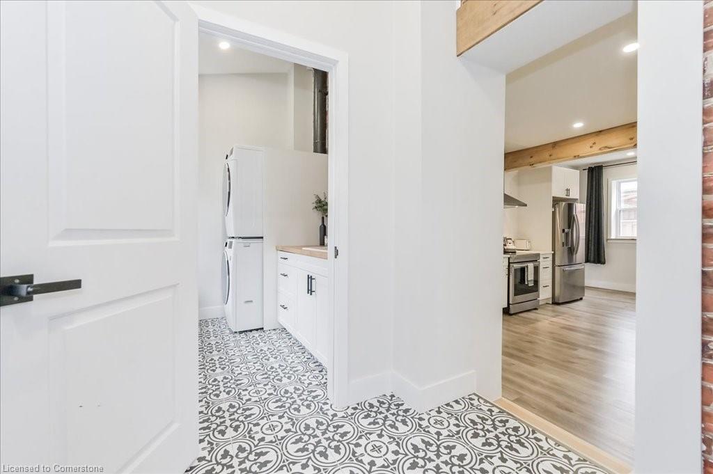 281 Smith Street Property Photo 24