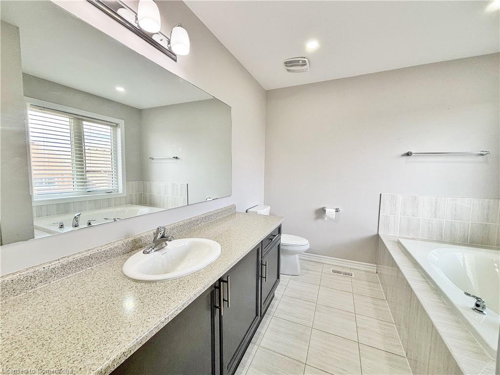 2375 Dobbinton Street Property Photo 15