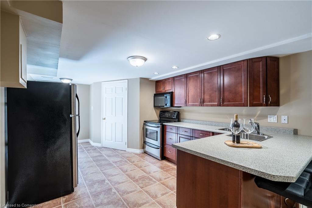 6 Vanstraalen Street Property Photo 27