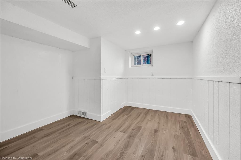 44 West 4th Street Property Photo 33