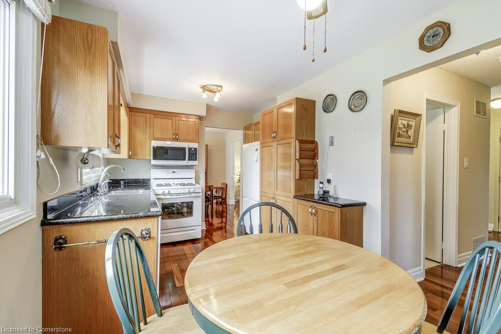 110 Elgin Drive Property Photo 18