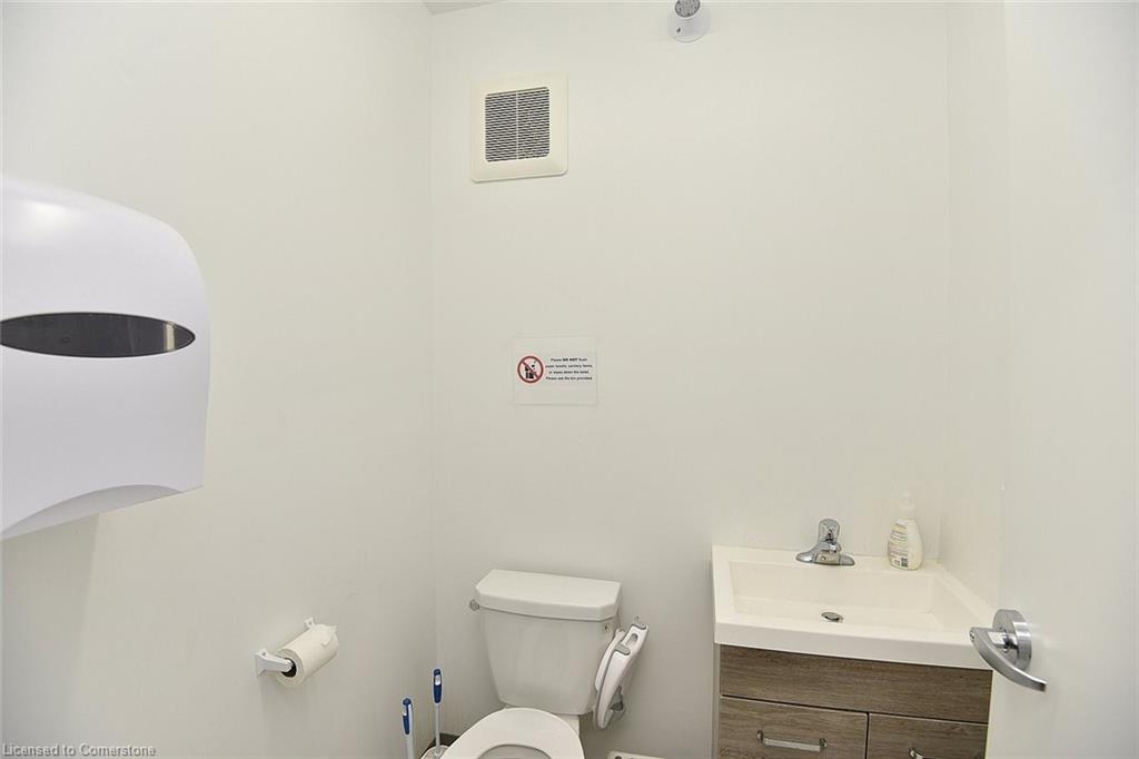 21 Mill Street N Property Photo 37