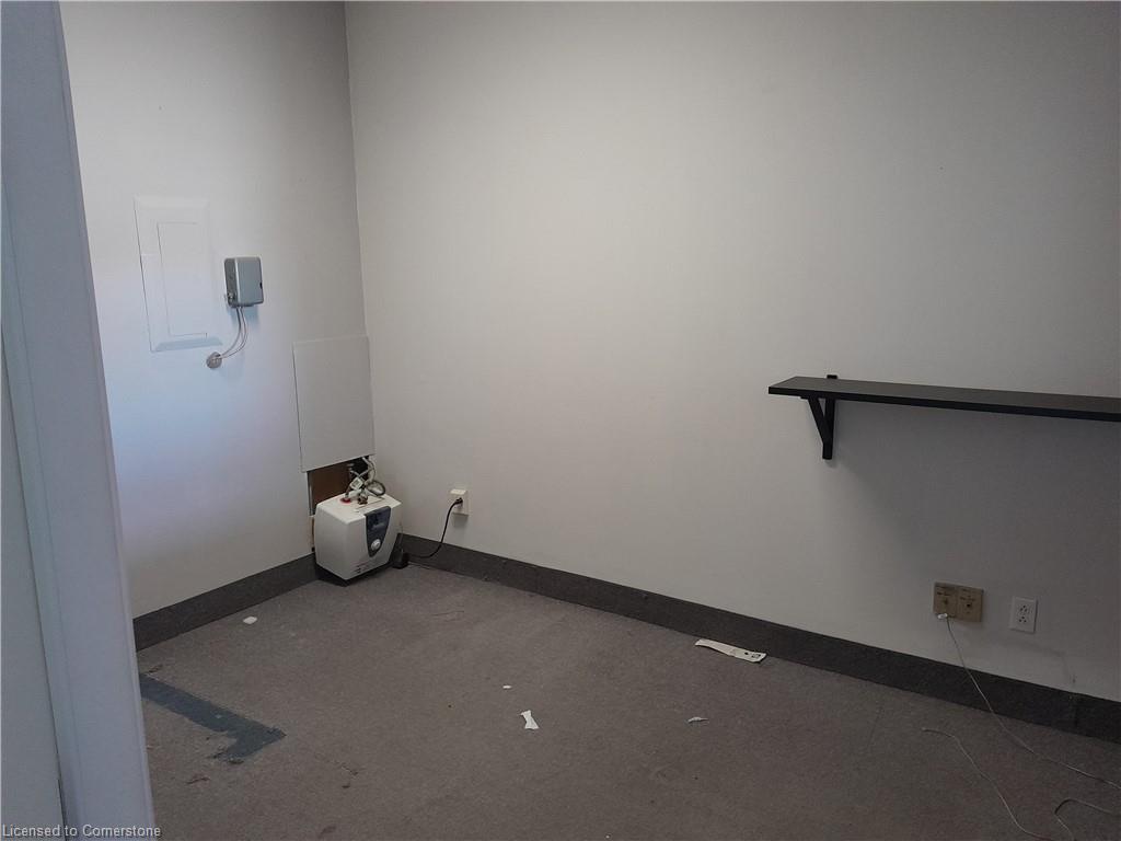 44 King Street E Property Photo 6