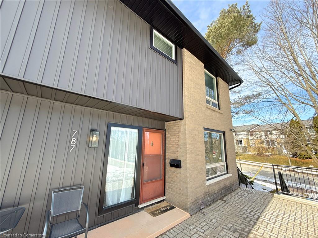 787 Berkshire Drive Property Photo