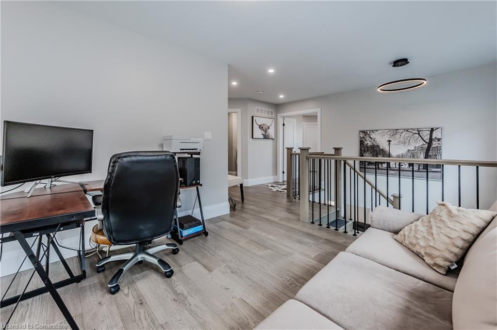 100 Pugh Street Property Photo 10