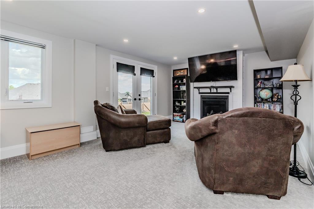 100 Pugh Street Property Photo 17