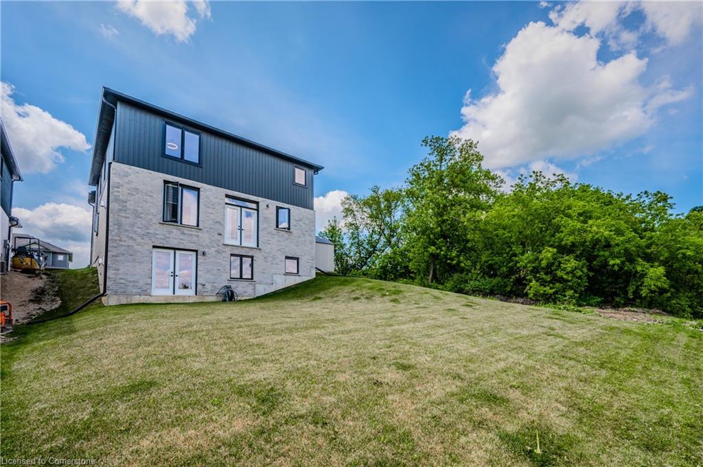 100 Pugh Street Property Photo 22