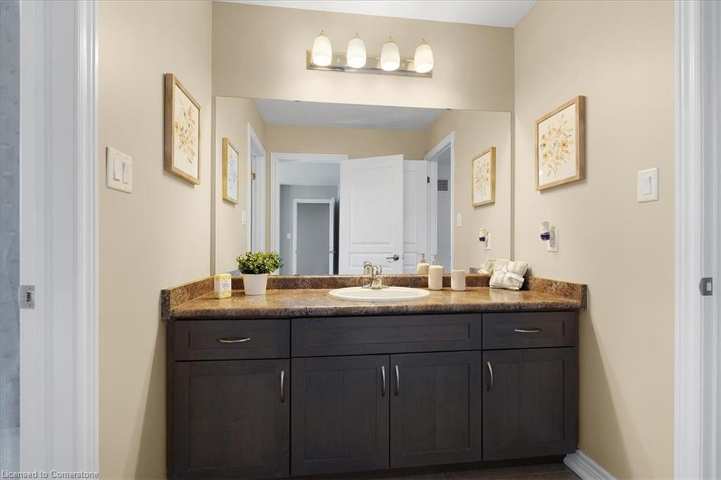 11 Redtail Street Property Photo 40